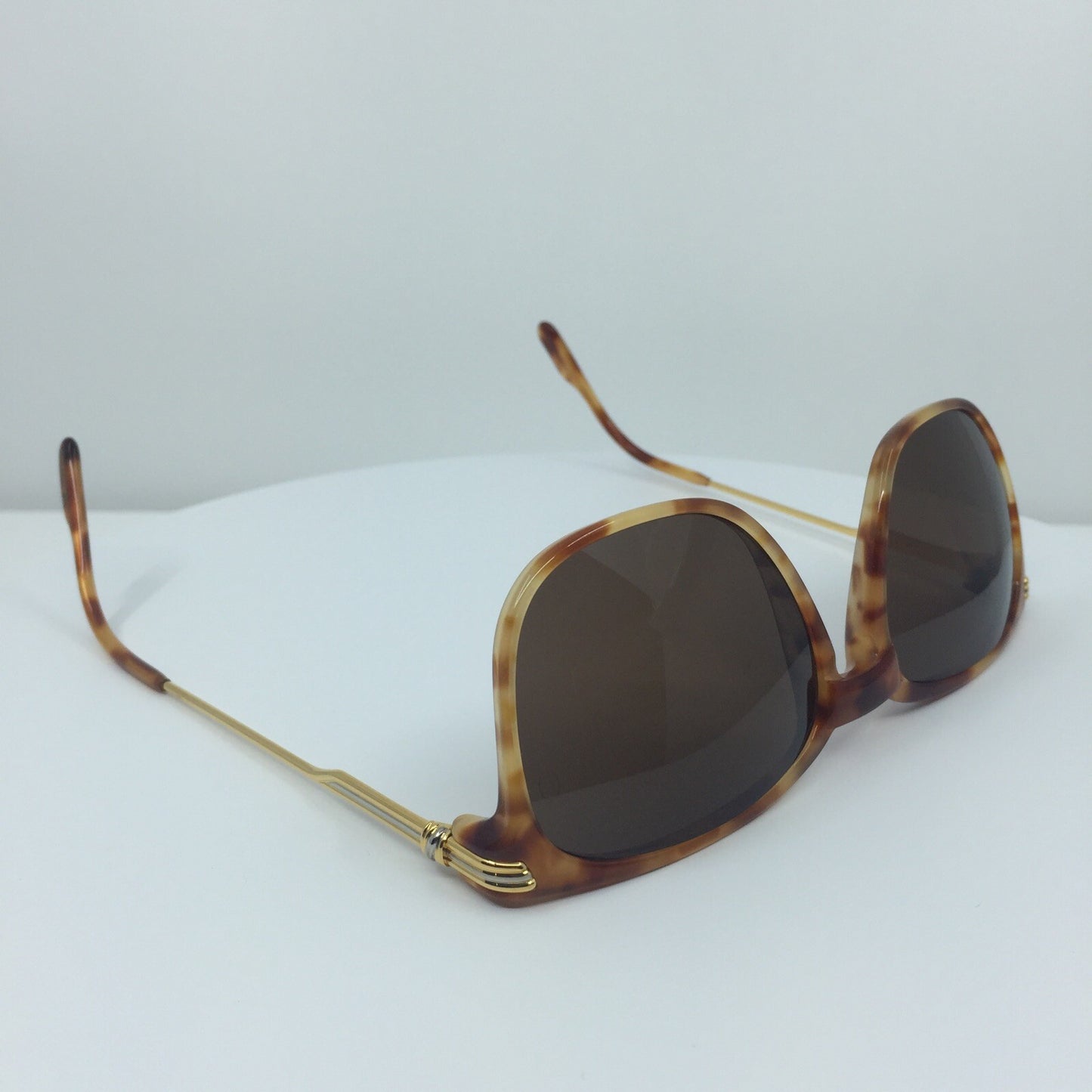 Vintage Cartier T8200155 Gold Sunglasses - Super Vision Optical