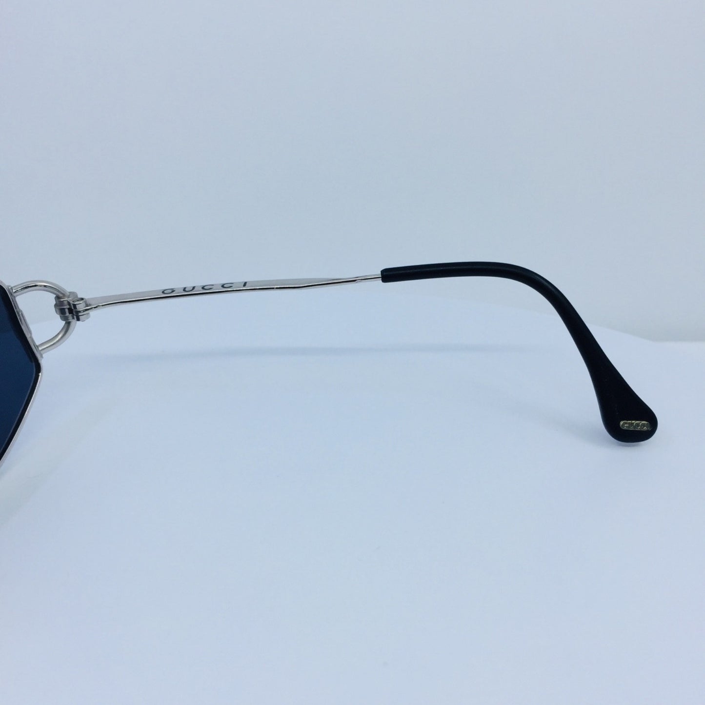 Vintage Gucci GG 2602/S Silver Sunglasses - Super Vision Optical