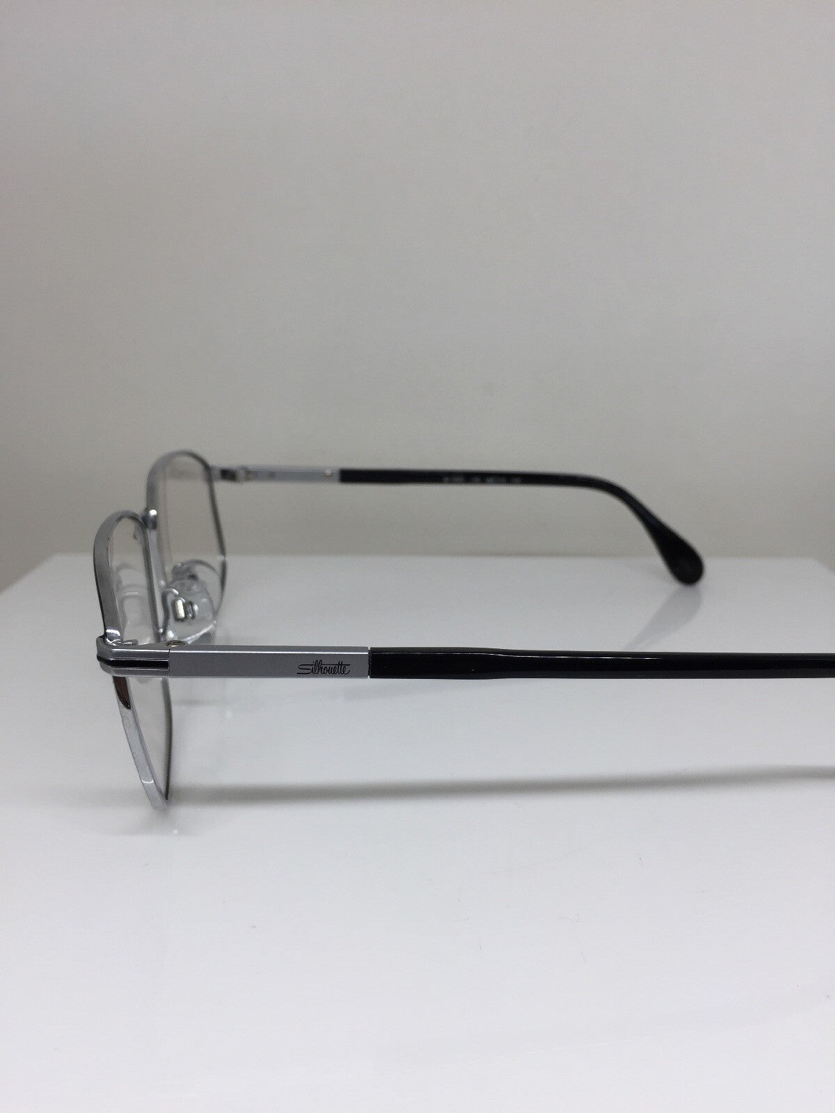 Vintage Silhouette 7092 Silver Sunglasses - Super Vision Optical