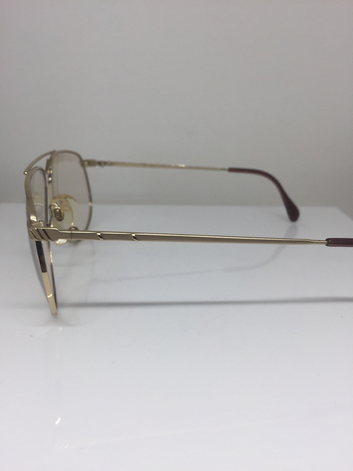 Vintage Neostyle JET 11 Gold Sunglasses - Super Vision Optical