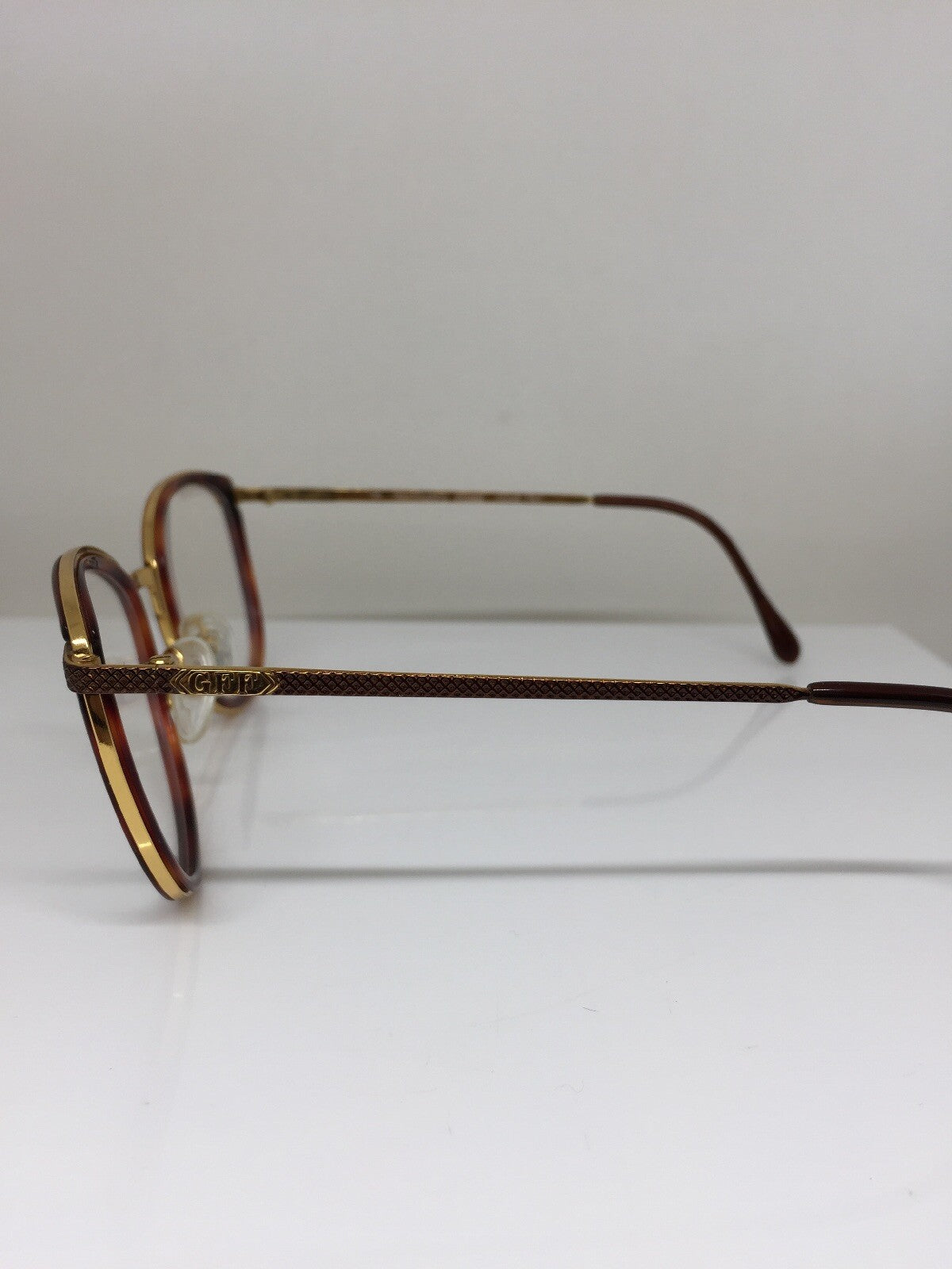 Vintage Gianfranco Ferre GFF 124 Tortoise Sunglasses - Super Vision Optical
