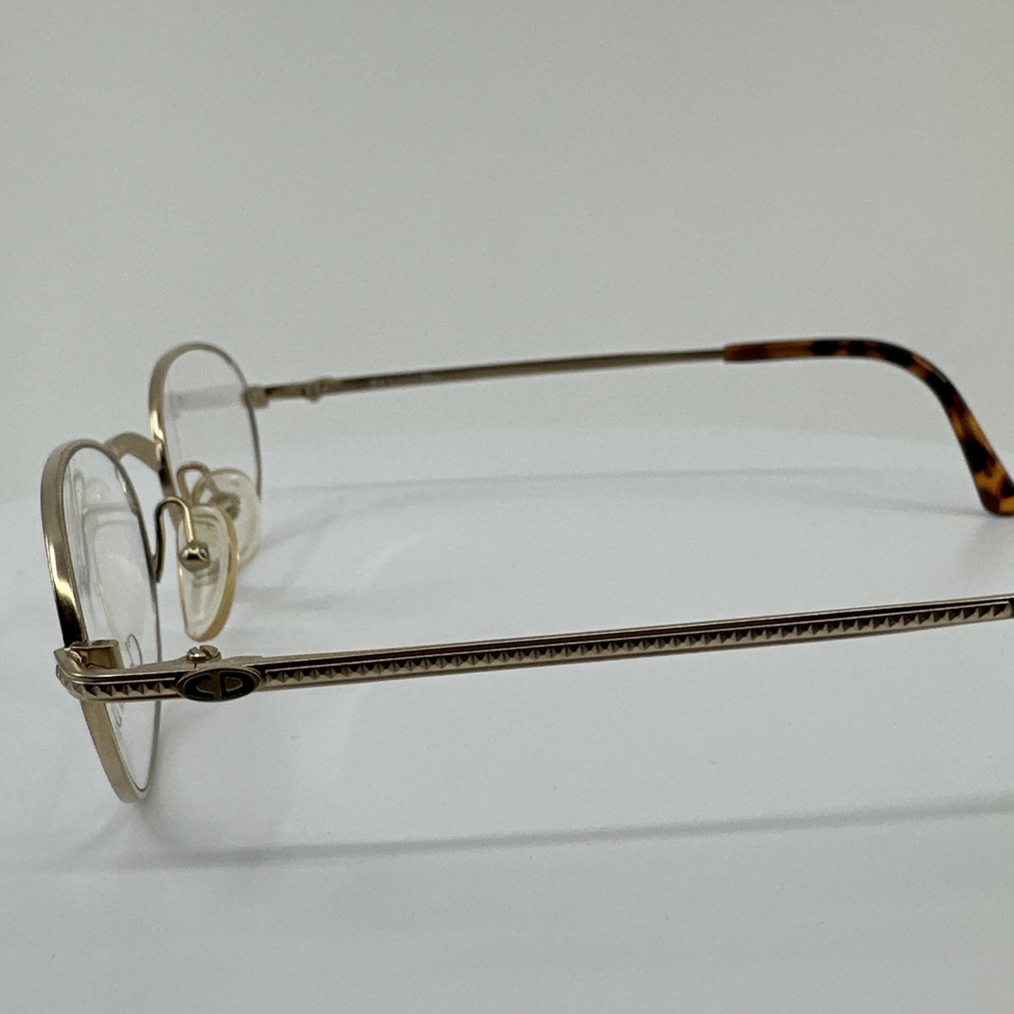 Vintage Christian Dior CD 2823 Gold Sunglasses - Super Vision Optical