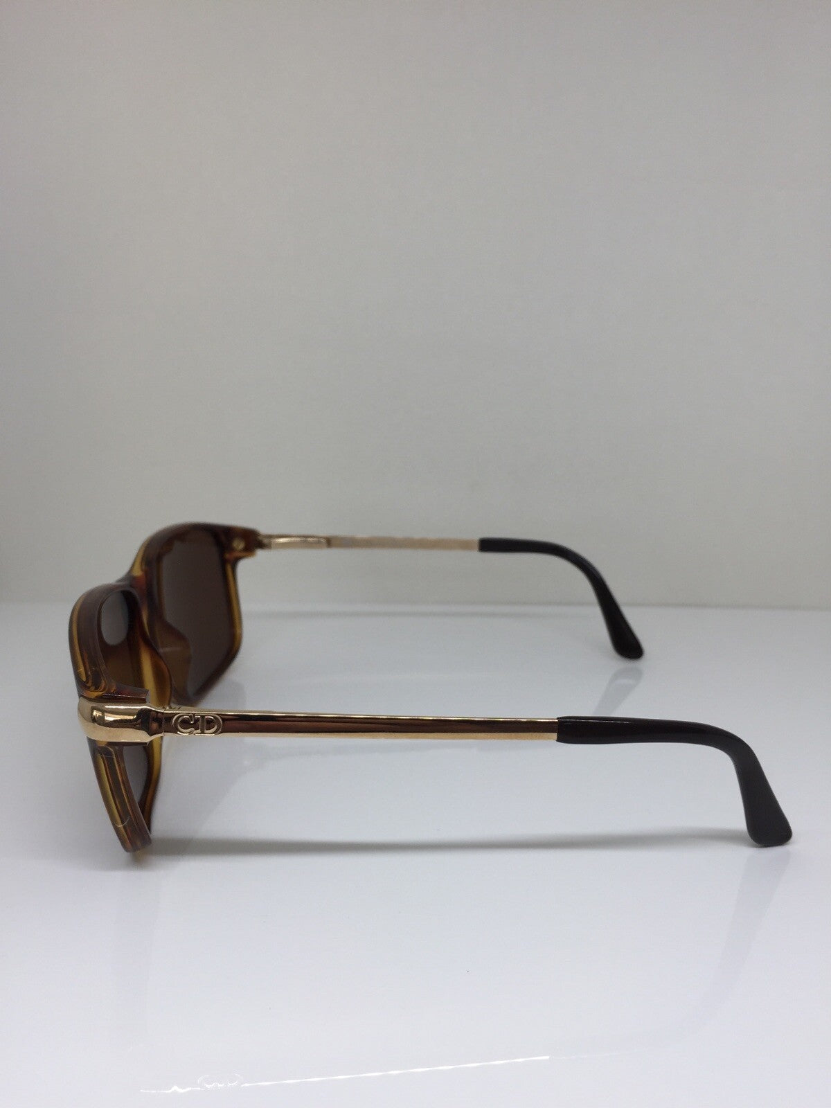 Vintage Christian Dior CD 2902 Gold Sunglasses - Super Vision Optical