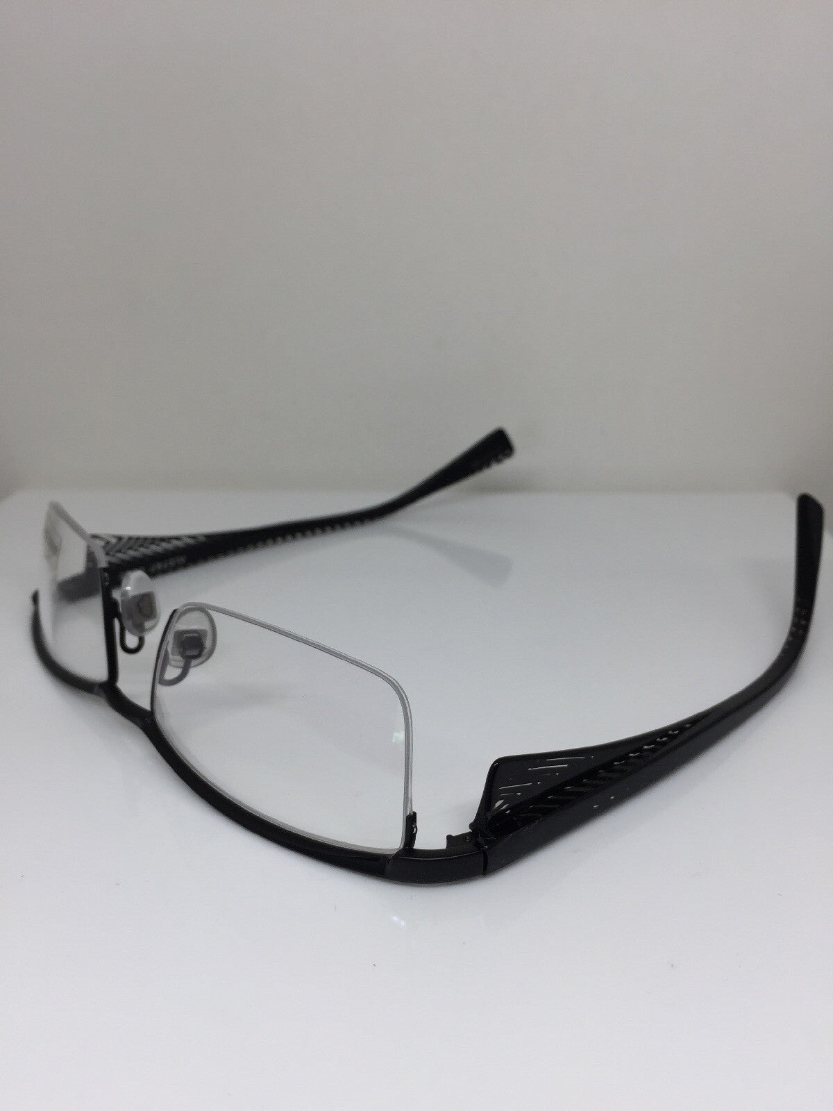 Vintage Alain Mikli AL 0747-0002 Black Sunglasses - Super Vision Optical