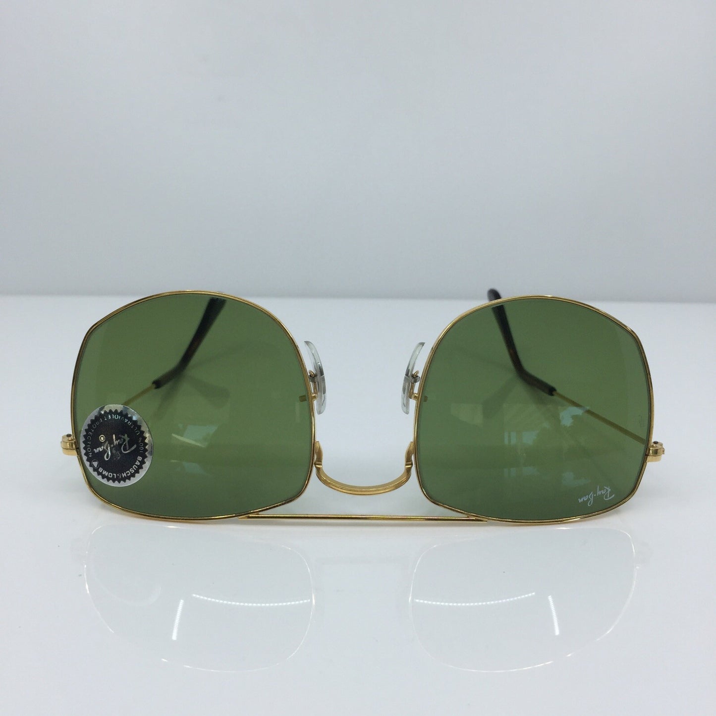 Vintage Ray-Ban Does Not Apply Gold Sunglasses - Super Vision Optical