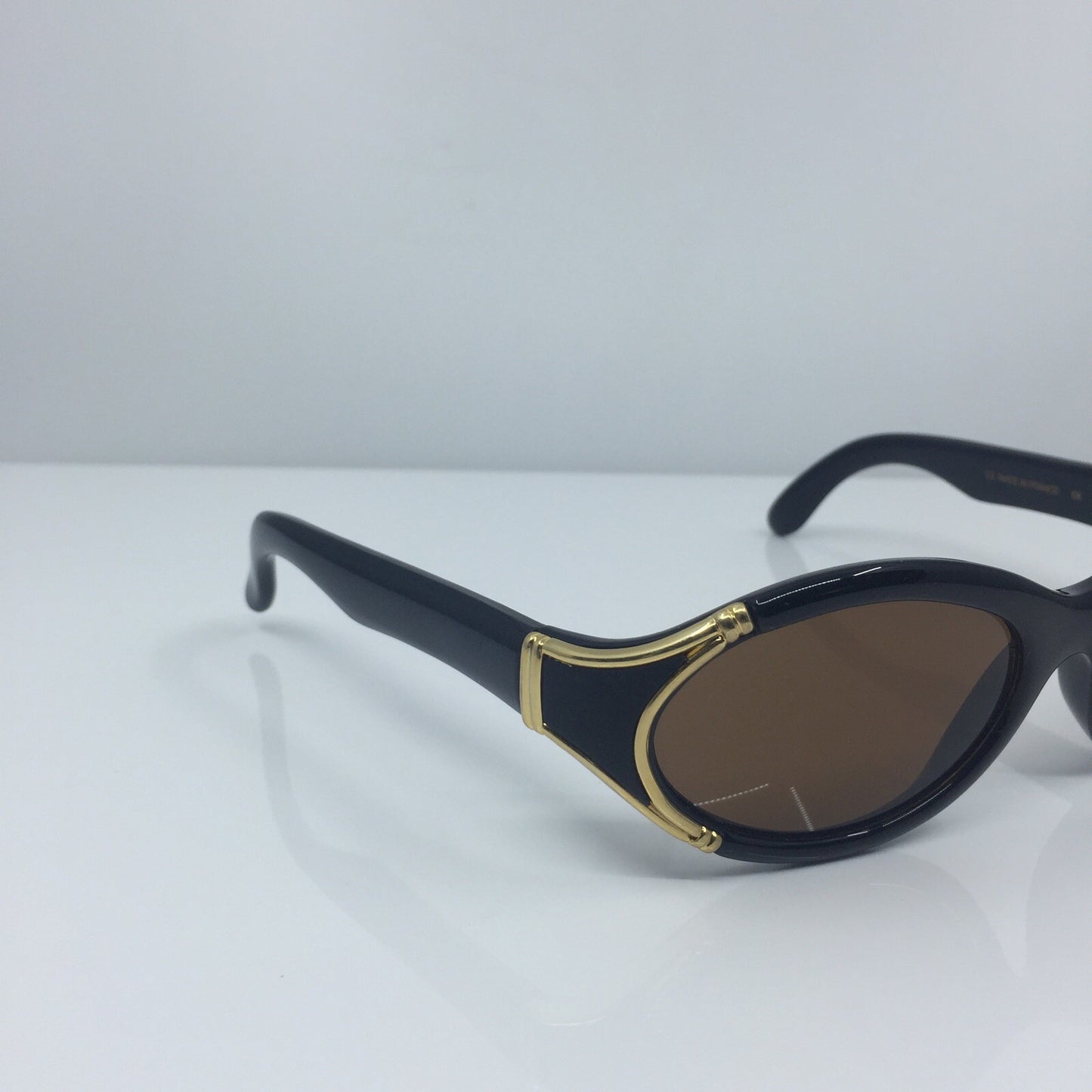 Vintage Rochas Paris ROCHAS PARIS 9032 Gold Sunglasses - Super Vision Optical