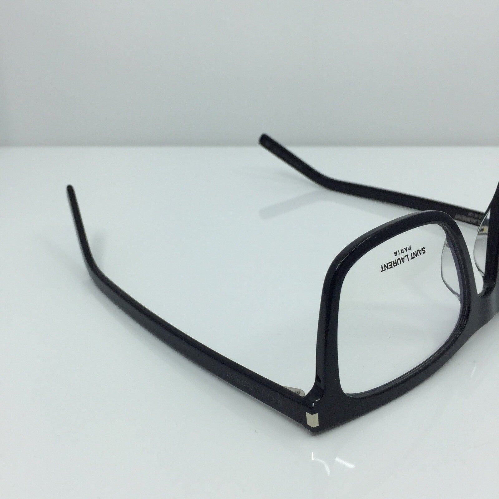 Vintage Yves Saint Laurent Saint Laurent SL 547 SLIM OPT Black Eyeglasses - Super Vision Optical