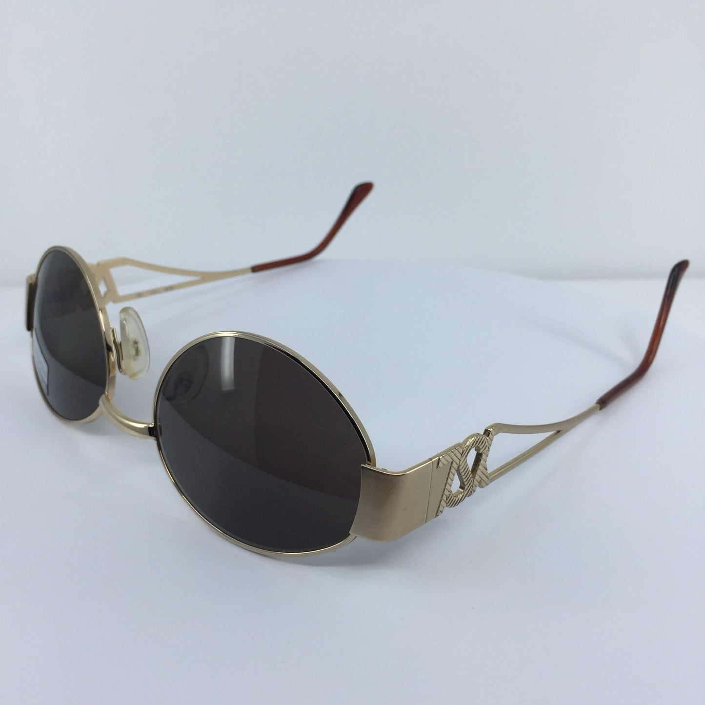 Vintage Saint Laurent YSL 6039 Gold Sunglasses - Super Vision Optical