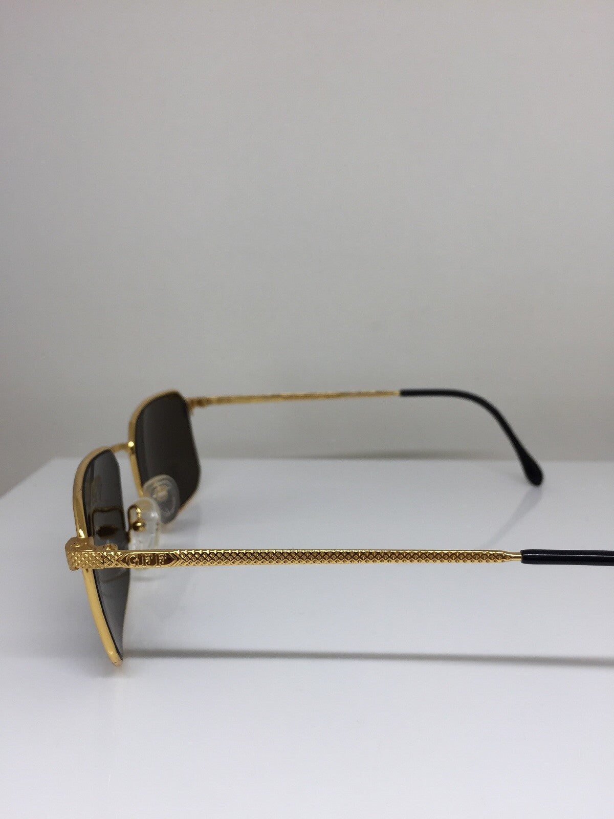 Vintage Gianfranco Ferre GFF 94/S Gold Sunglasses - Super Vision Optical