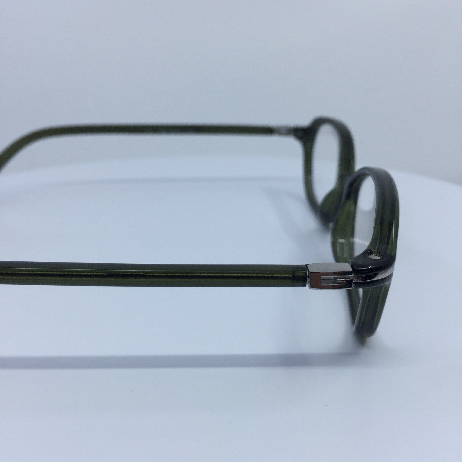 Vintage Gucci GG 2458 Green Sunglasses - Super Vision Optical