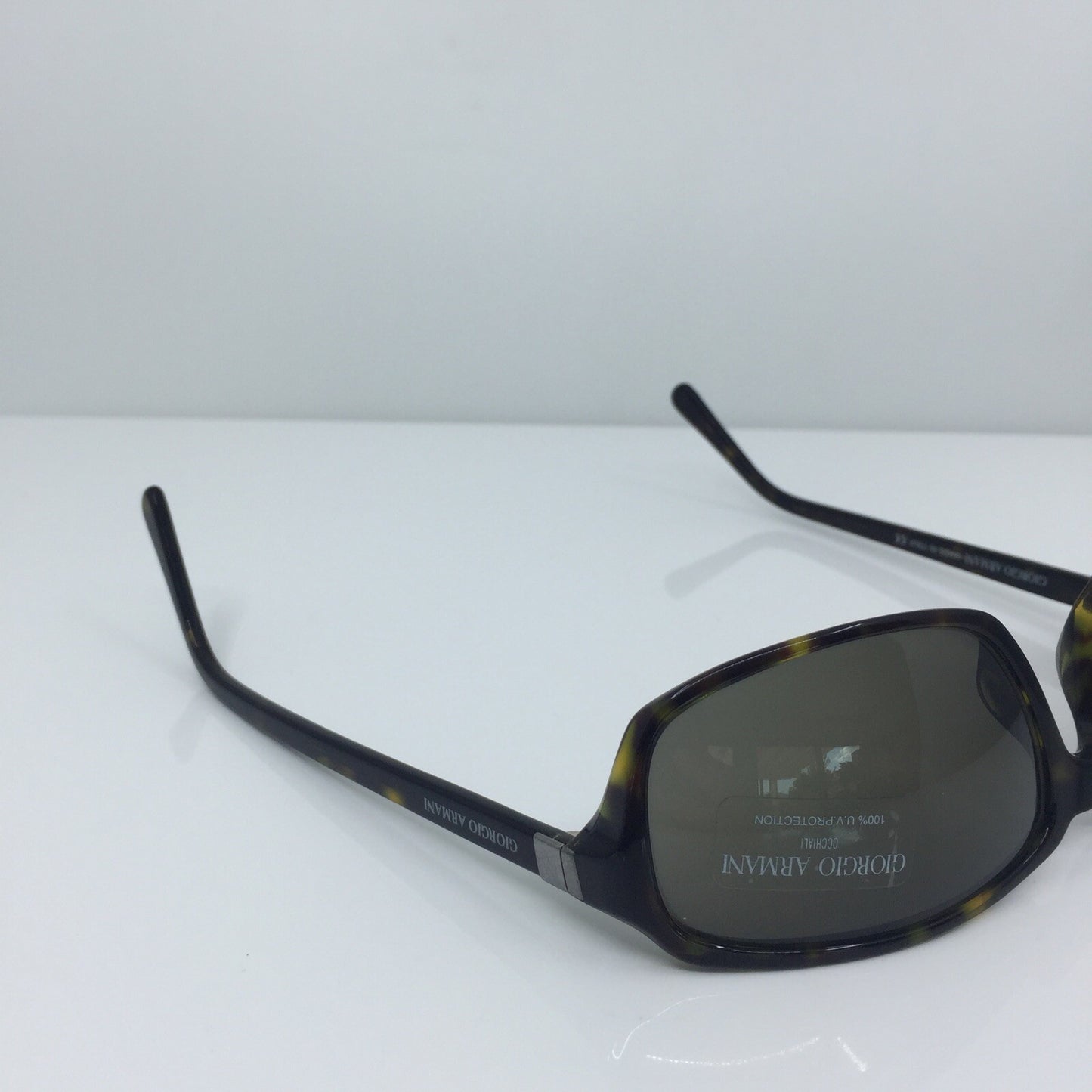 Vintage Giorgio Armani GA 2554 Tortoise Sunglasses - Super Vision Optical