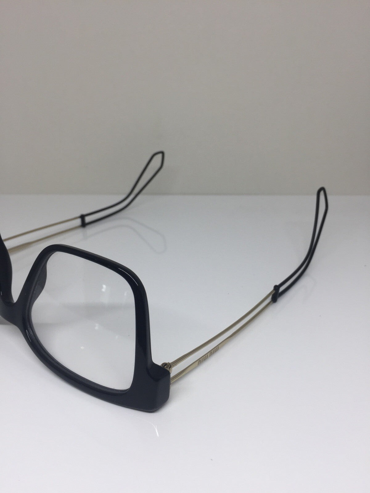 Vintage Miu Miu VMU 02P Gold Eyeglasses - Super Vision Optical
