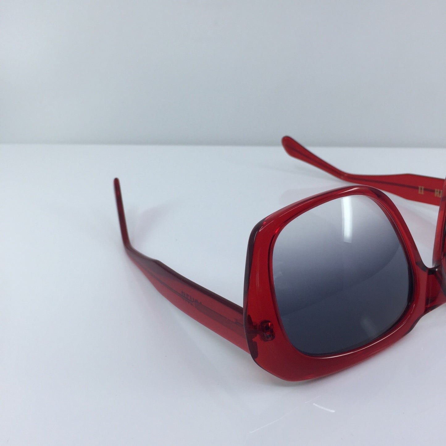 Vintage Goliath Ultra Goliath 2 Red Sunglasses - Super Vision Optical