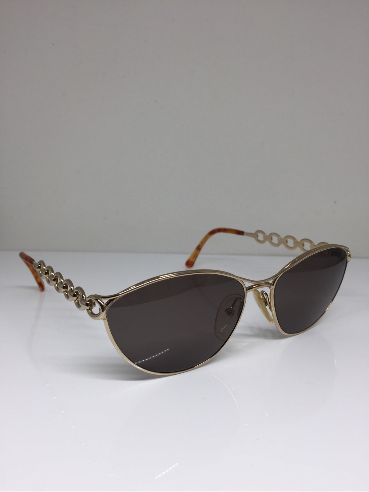 Vintage Christian Dior CD 2843 Gold Sunglasses - Super Vision Optical