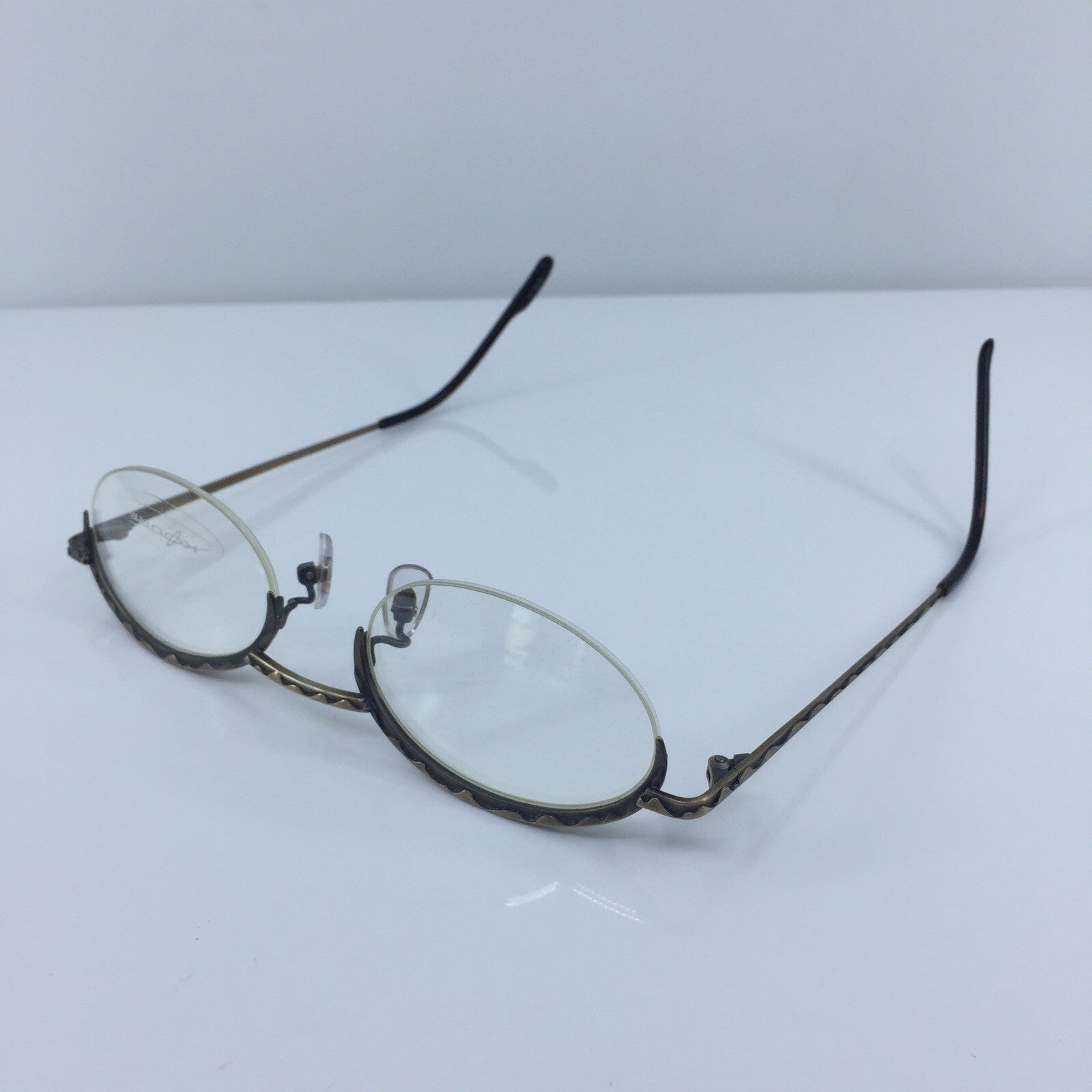 Vintage Koure KR 8115 Gold Eyeglasses - Super Vision Optical