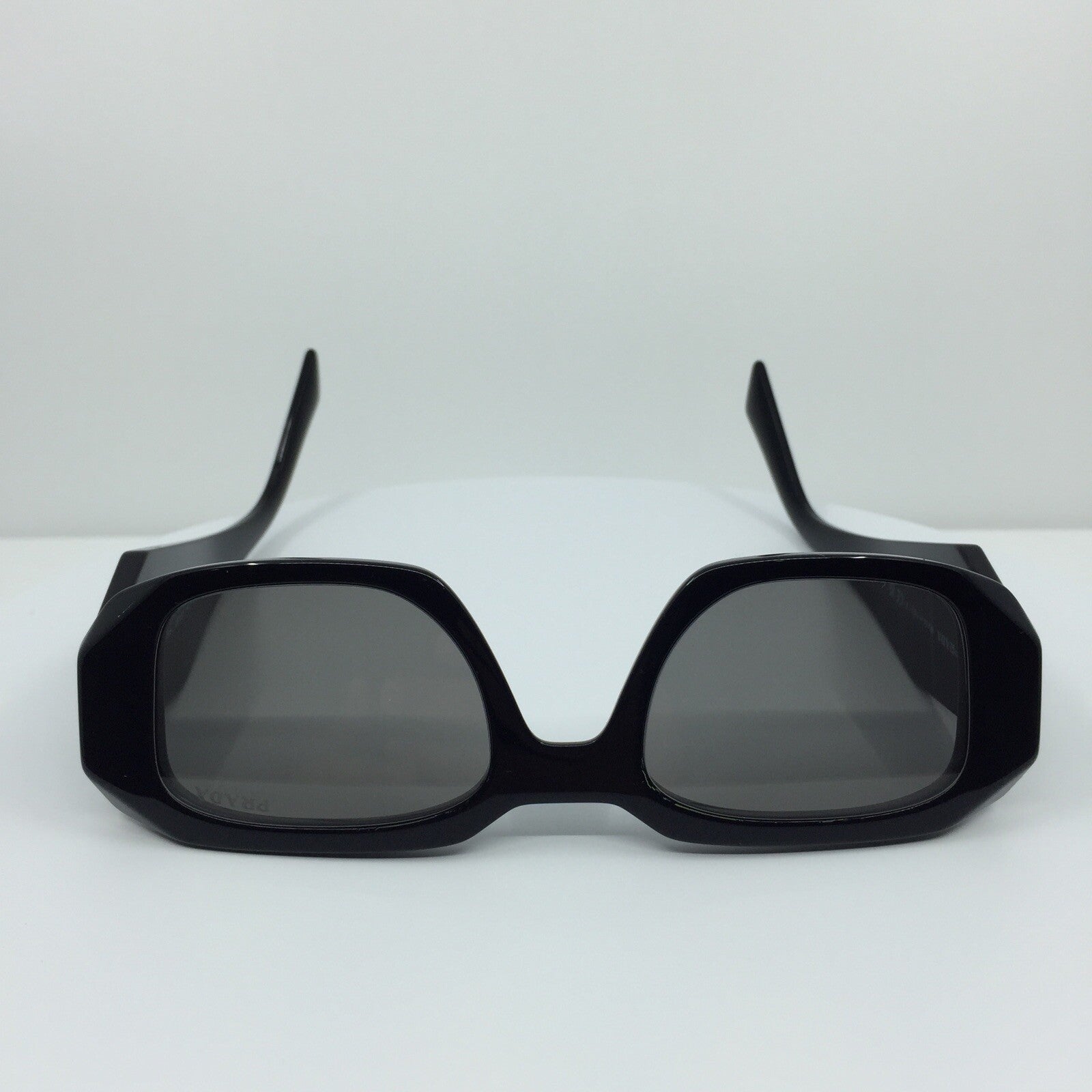 Vintage Prada SPR 17W Black Sunglasses - Super Vision Optical