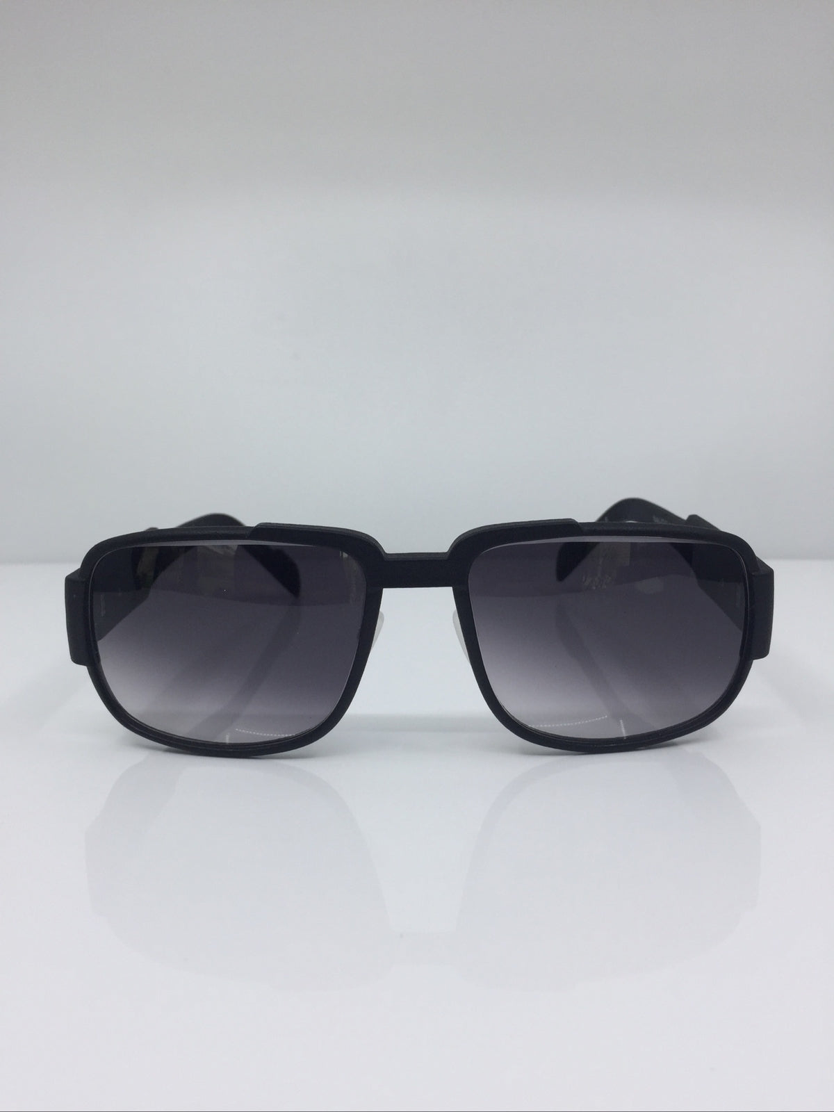 Vintage Neostyle Neostyle Nautic 100 TCB Sunglasses Black Sunglasses - Super Vision Optical
