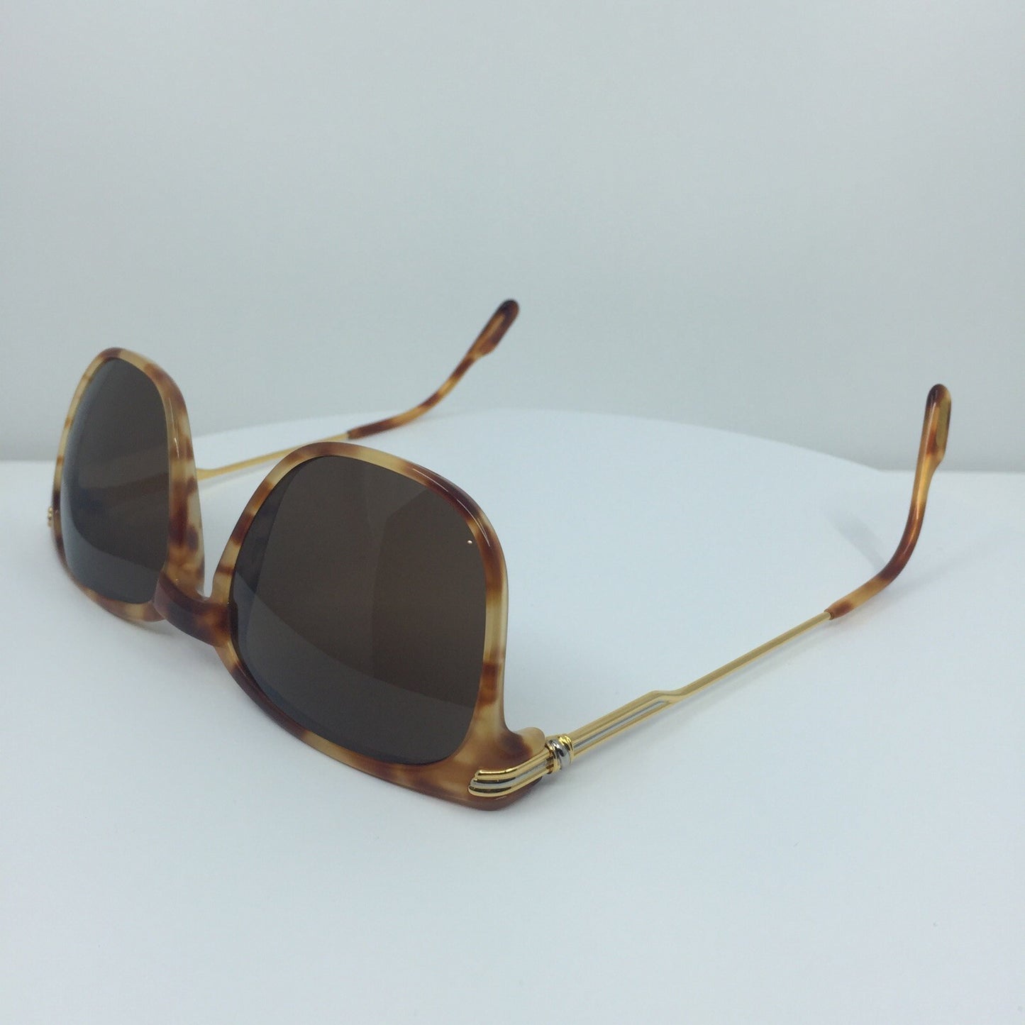 Vintage Cartier T8200155 Gold Sunglasses - Super Vision Optical