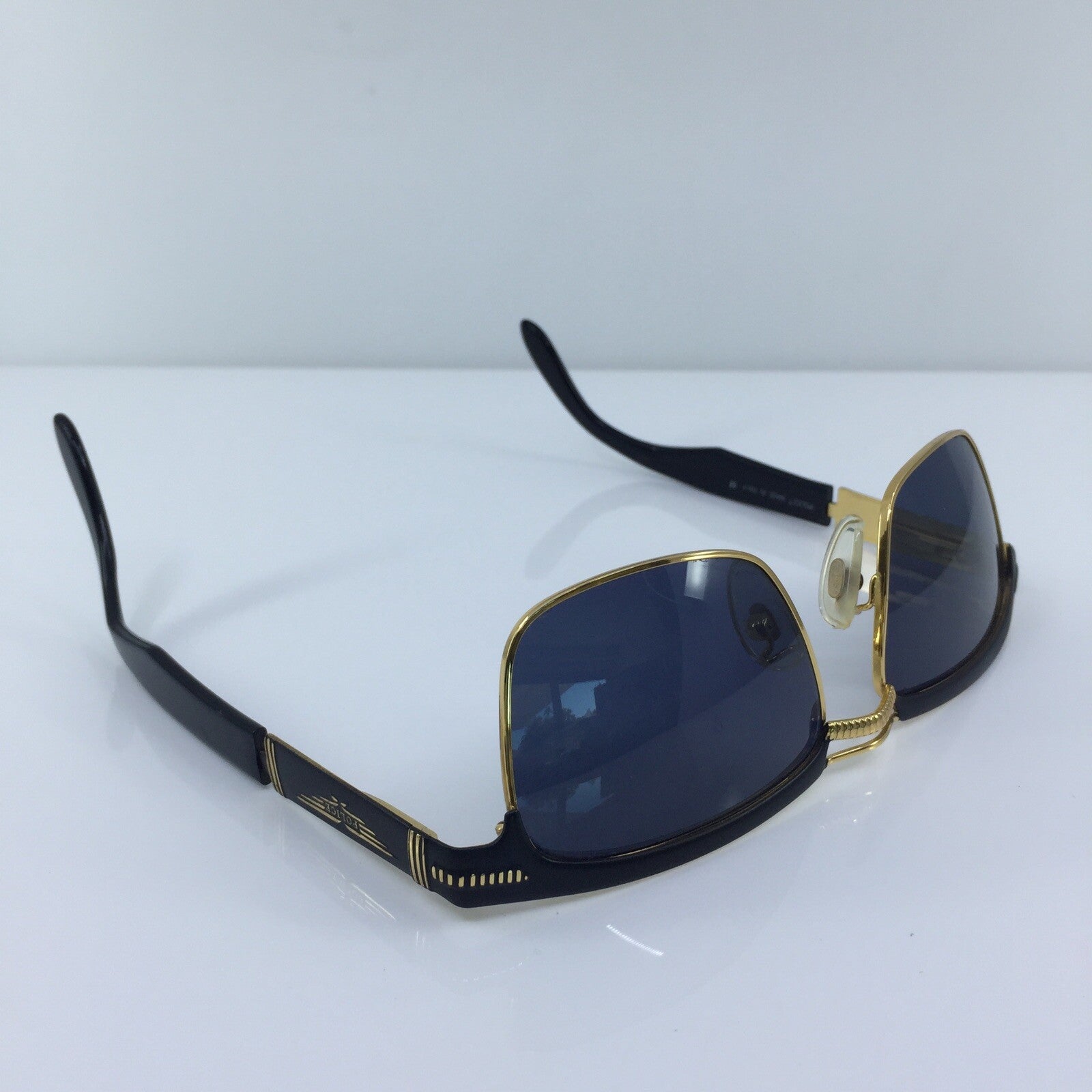 Vintage Police by Eastern States POLICE MOD. 2184 Gold Sunglasses - Super Vision Optical