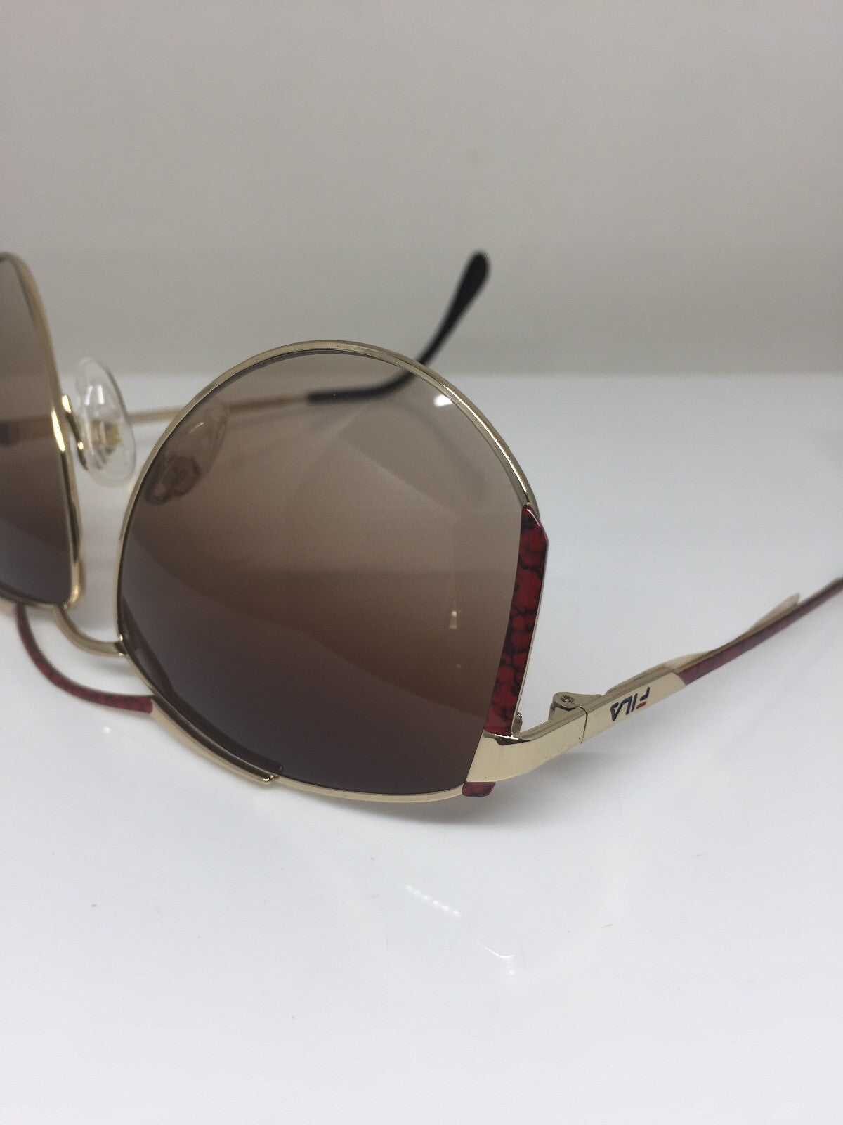 Vintage Fila Sport FILA 8805 Gold Sunglasses - Super Vision Optical