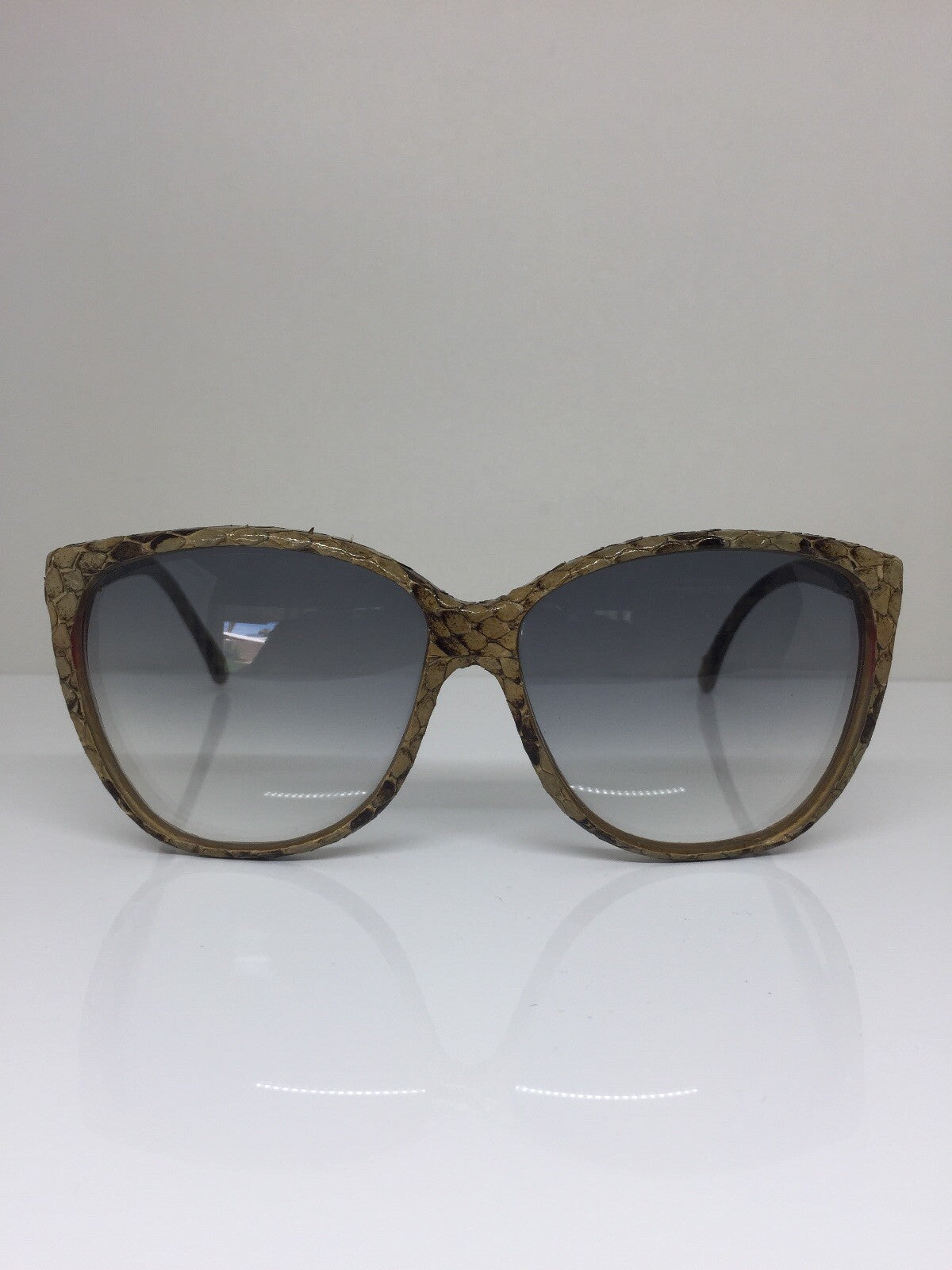 Vintage Charles Jourdan CHARLES JOURDAN 8506 Gold Sunglasses - Super Vision Optical