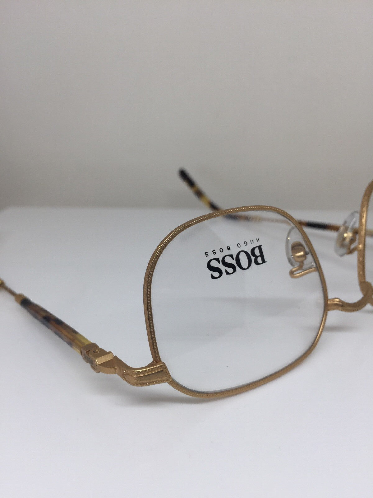 Vintage Hugo Boss HB 4706 Gold Sunglasses - Super Vision Optical