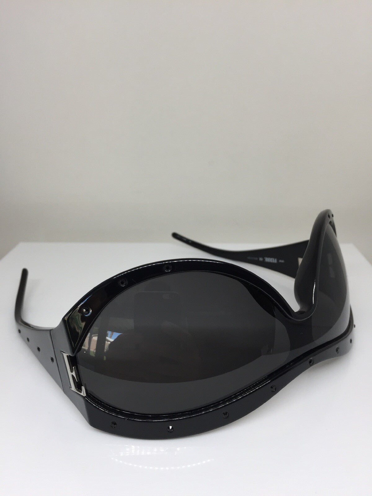 Vintage Gianfranco Ferre GFF 80202 Black Sunglasses - Super Vision Optical