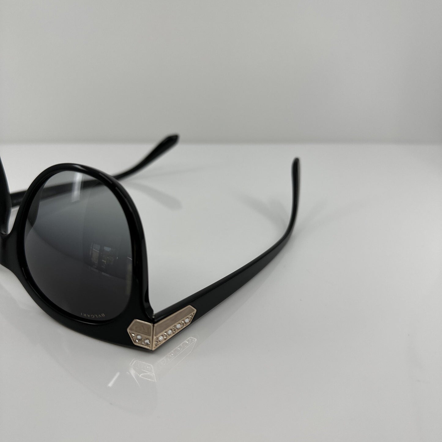 Vintage Bvlgari Bulgari 8185-B Black Sunglasses - Super Vision Optical