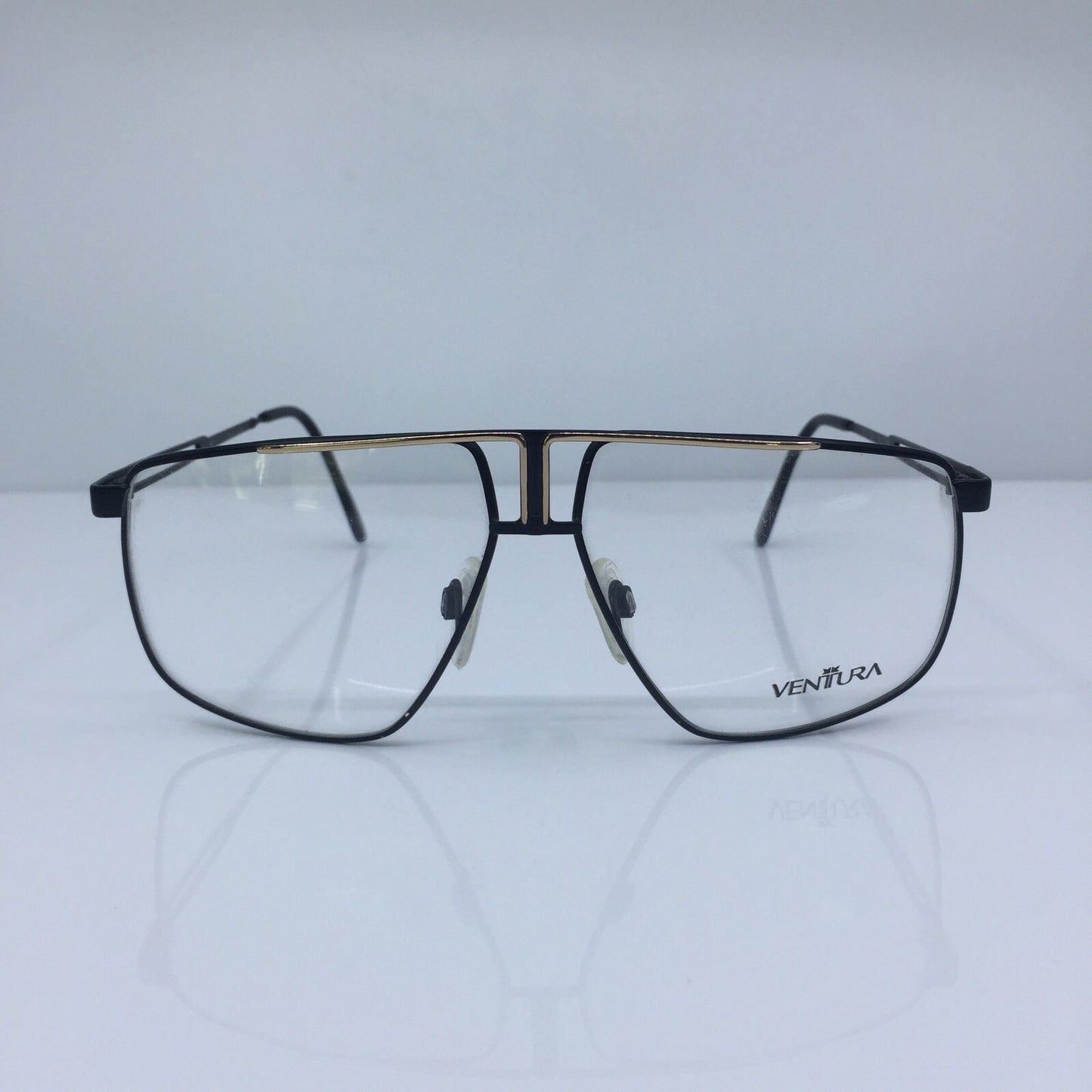 Vintage Ventura 7000 Gold Sunglasses - Super Vision Optical