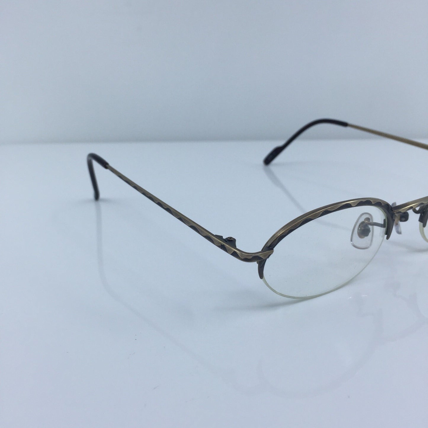 Vintage Koure KR 8115 Gold Eyeglasses - Super Vision Optical