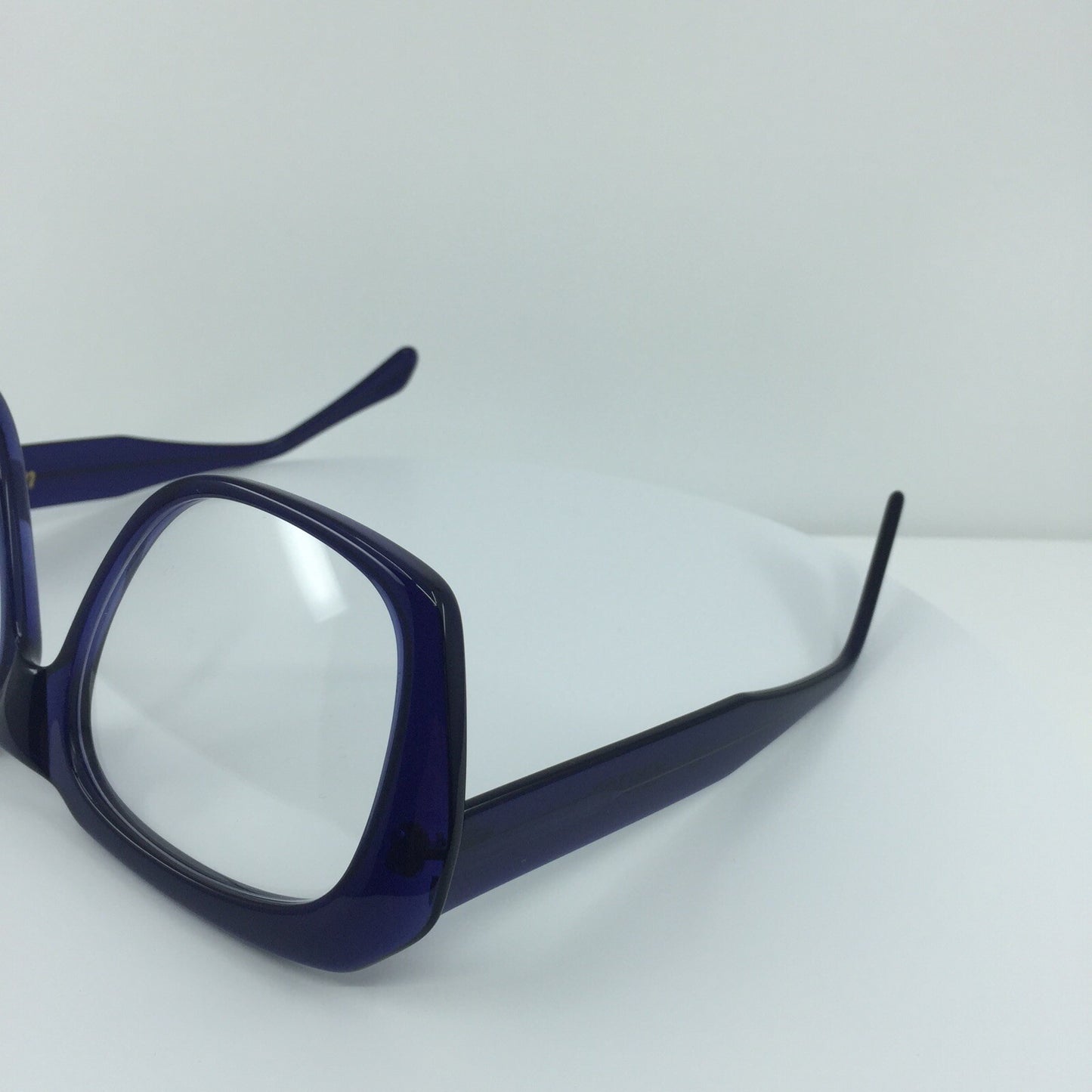 Vintage Goliath Ultra Goliath 2 Blue Sunglasses - Super Vision Optical