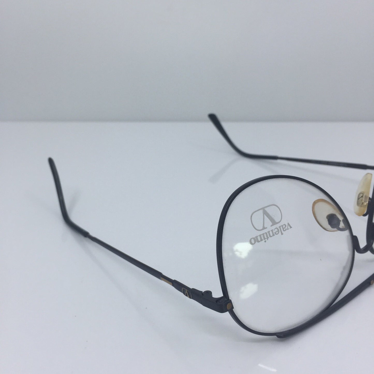 Vintage Valentino 305 Gold Sunglasses - Super Vision Optical