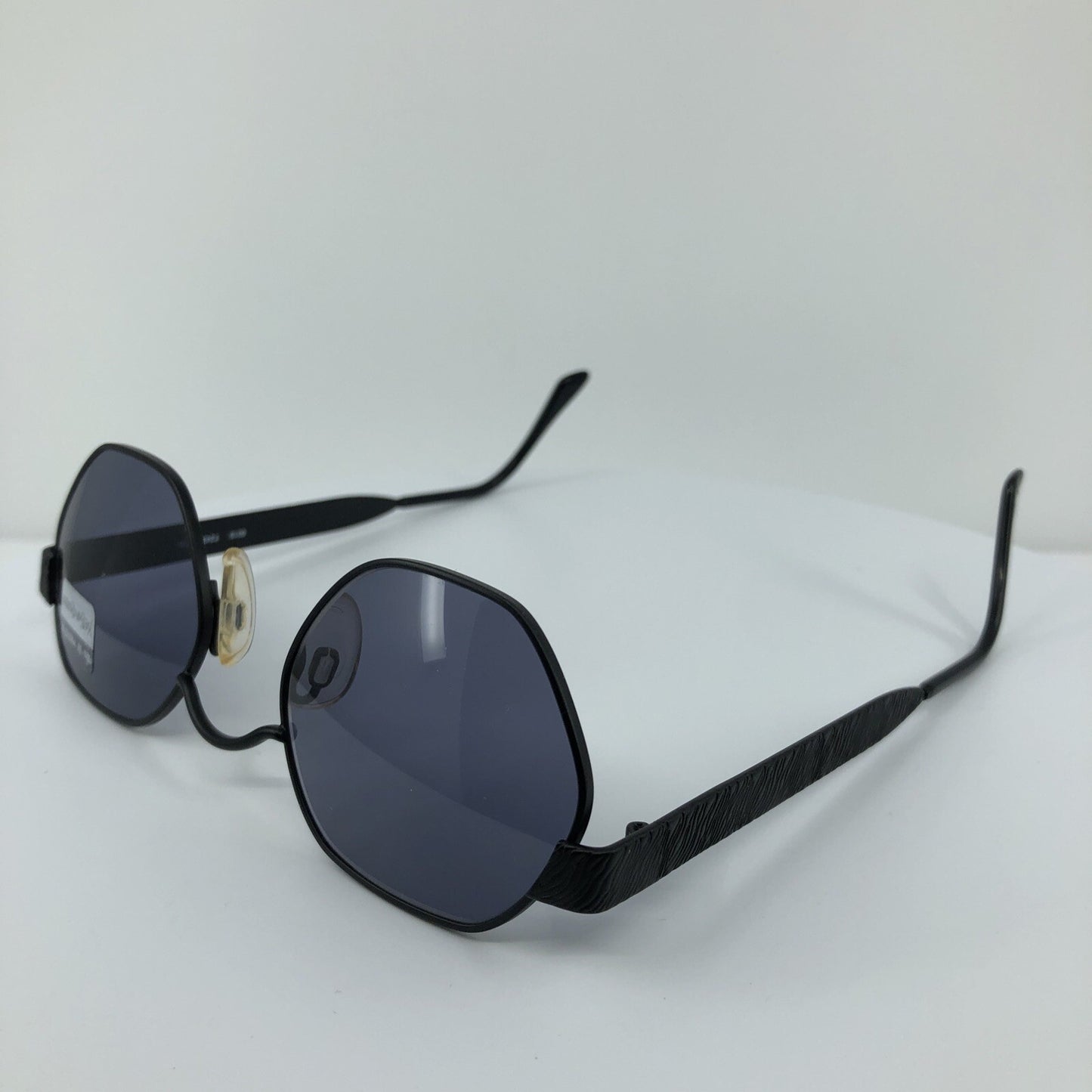Vintage Saint Laurent YSL 6019 Gold Sunglasses - Super Vision Optical