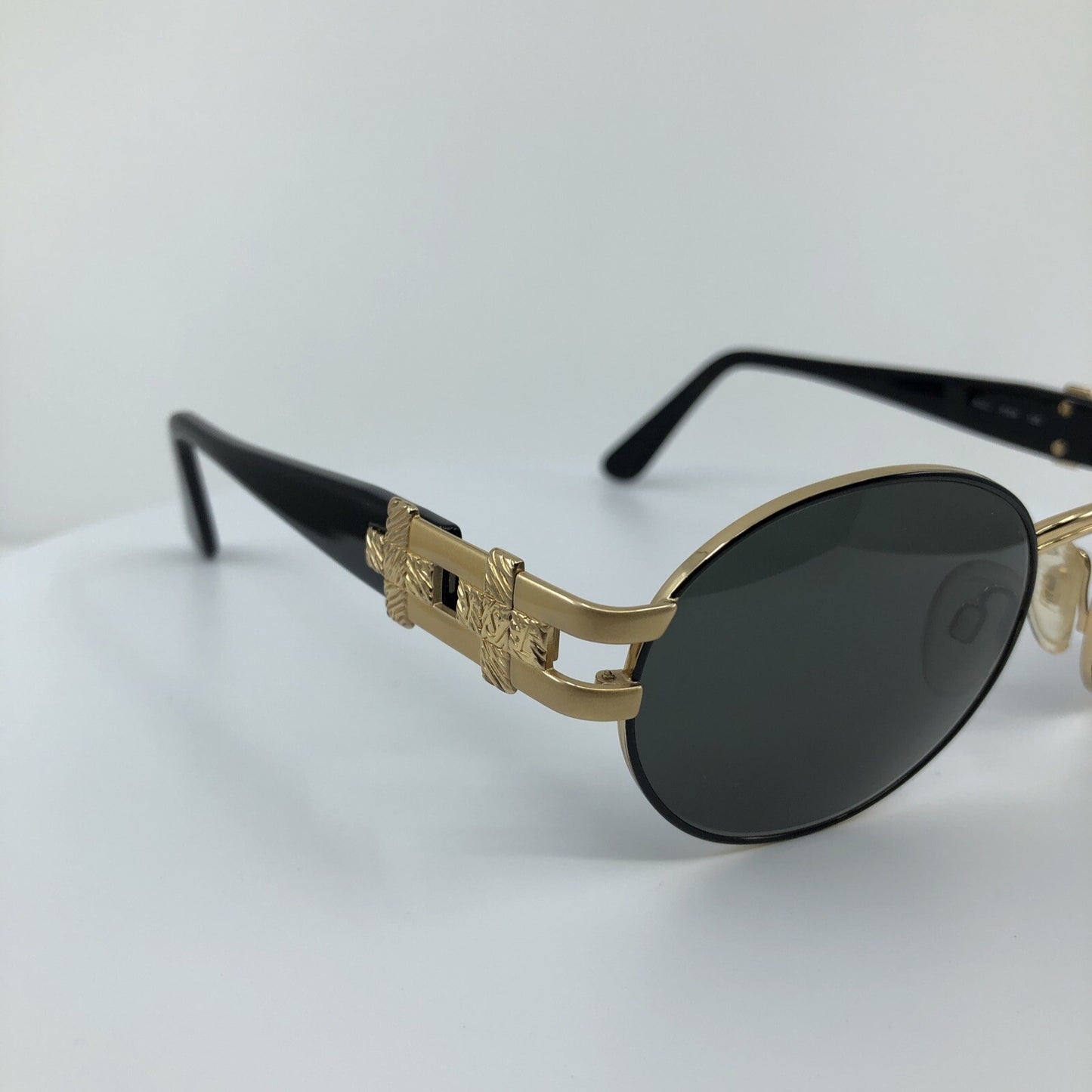 Vintage Saint Laurent YSL 6042 Gold Sunglasses - Super Vision Optical