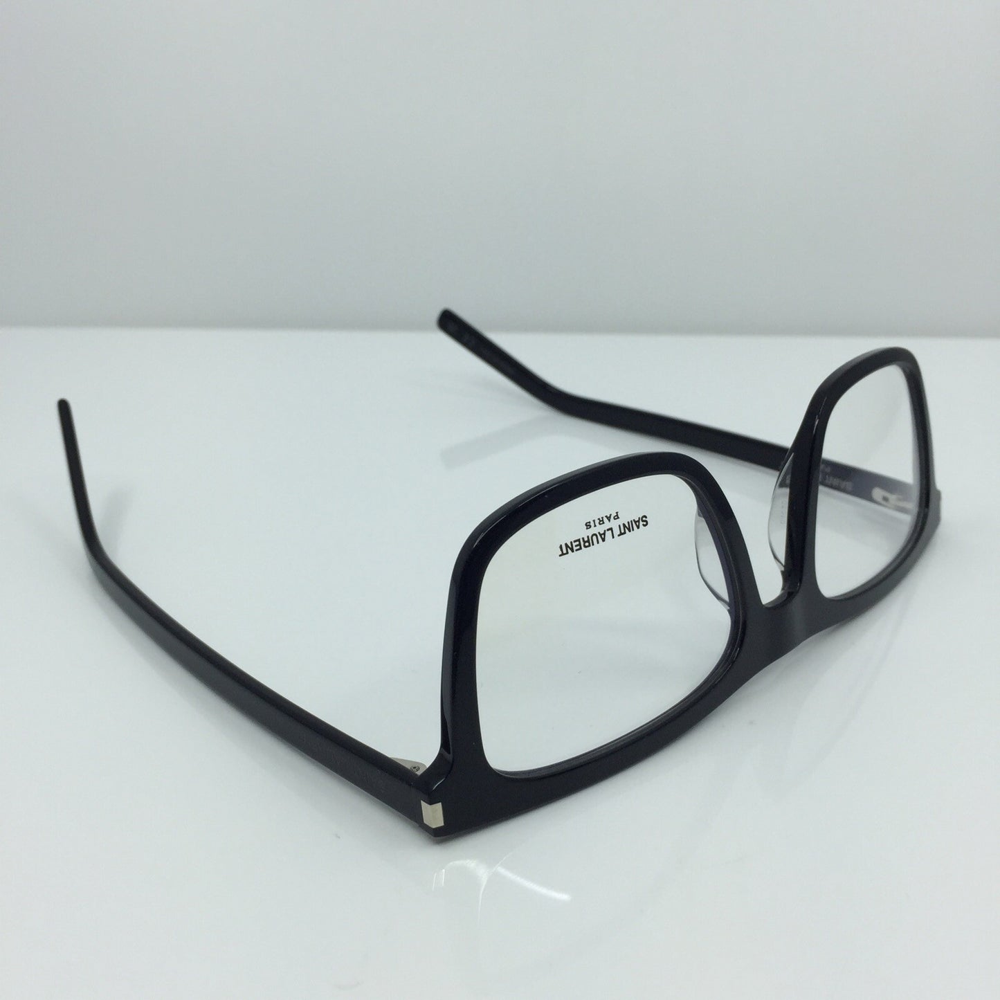 Vintage Yves Saint Laurent Saint Laurent SL 547 SLIM OPT Black Eyeglasses - Super Vision Optical