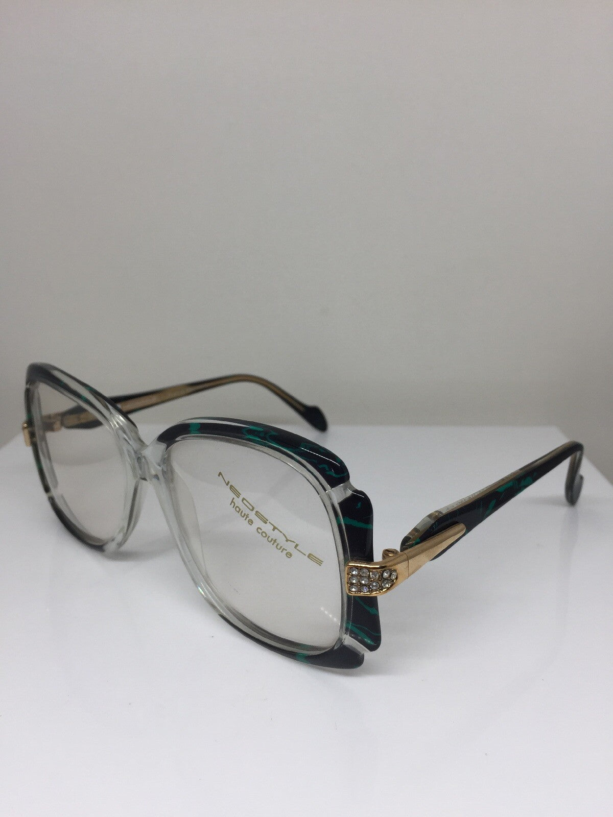 Vintage Neostyle HAUTE COUTURE BEAUTY 53/484 Gold Sunglasses - Super Vision Optical