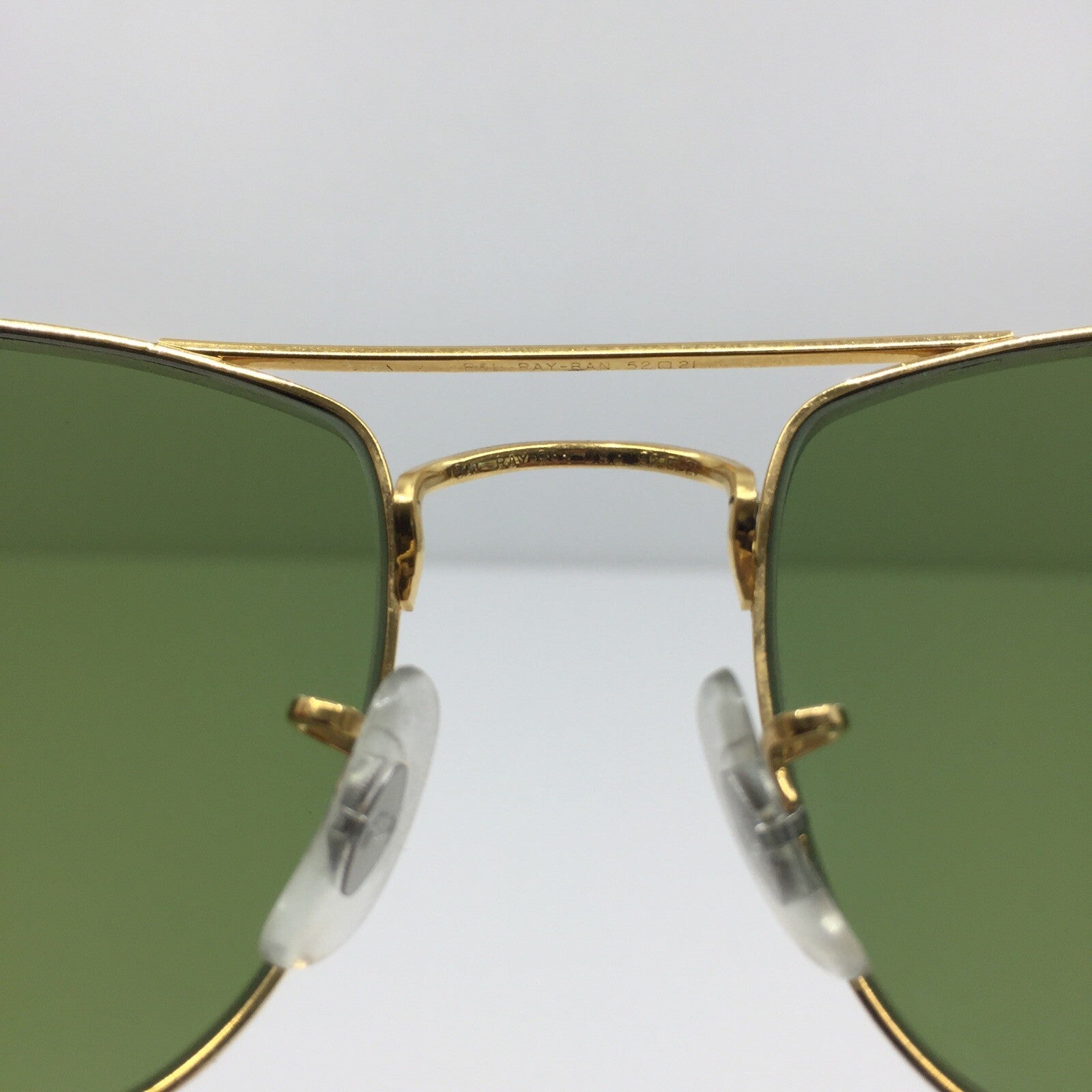 Vintage Ray-Ban Does Not Apply Gold Sunglasses - Super Vision Optical
