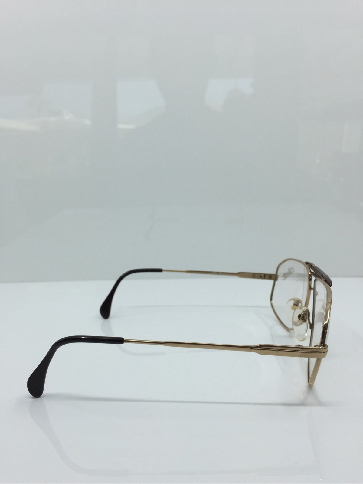 Vintage Silhouette 7100 Gold Sunglasses - Super Vision Optical
