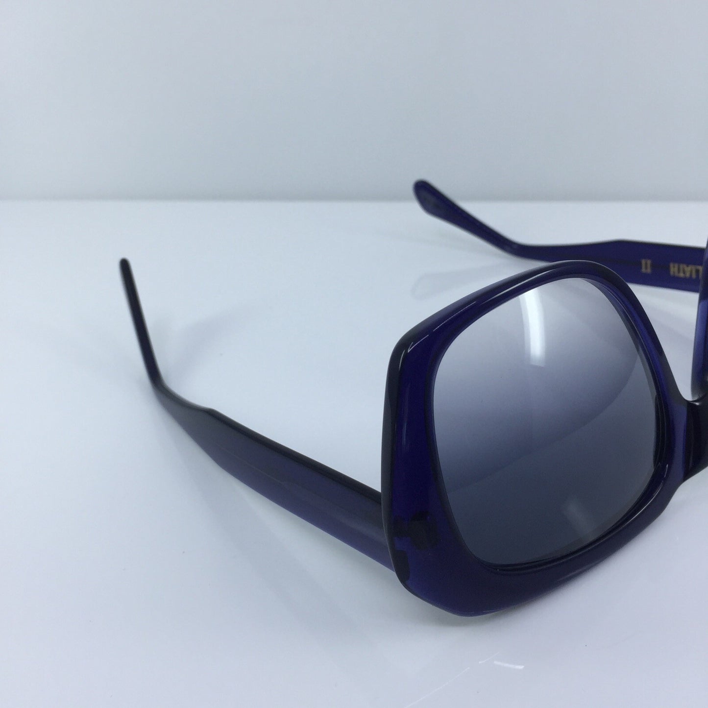 Vintage Goliath Ultra Goliath II Blue Sunglasses - Super Vision Optical