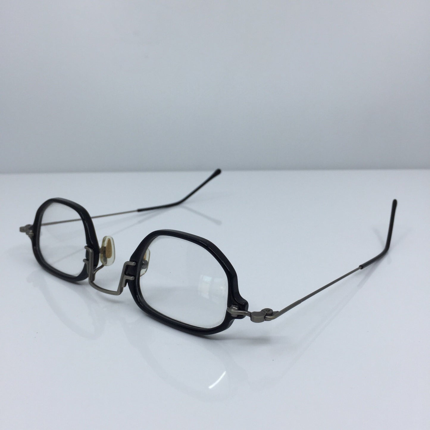 Vintage Lanvin LV 1220 Black Eyeglasses - Super Vision Optical