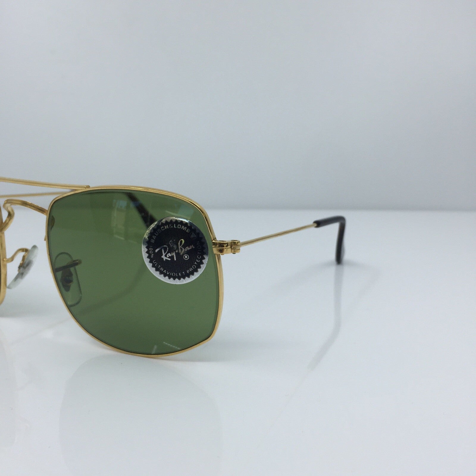 Vintage Ray-Ban Does Not Apply Gold Sunglasses - Super Vision Optical