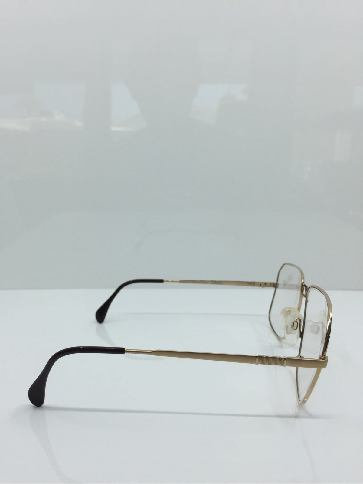 Vintage Silhouette 7050 Gold Sunglasses - Super Vision Optical