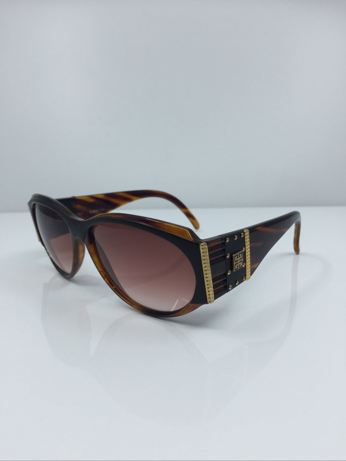 Vintage Givenchy MOD. 2008 Tortoise Sunglasses - Super Vision Optical