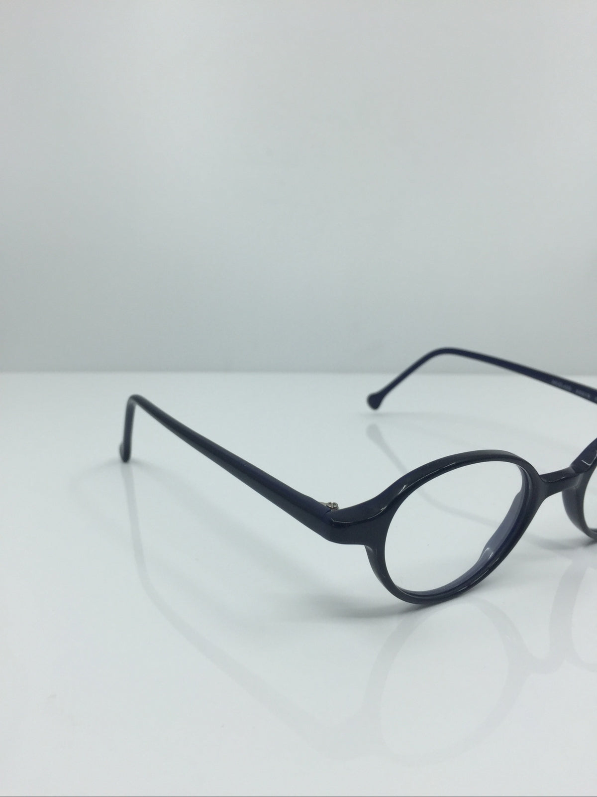 Vintage Modo MODO 425 Black Eyeglasses - Super Vision Optical