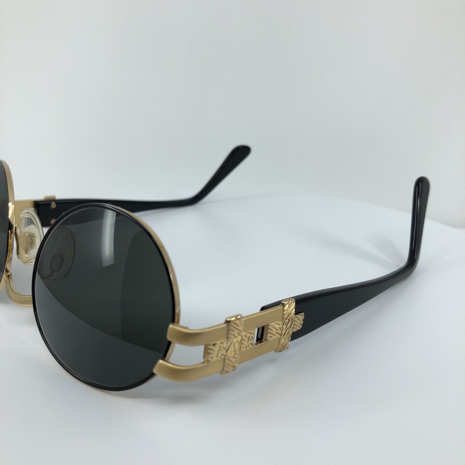 Vintage Saint Laurent YSL 6042 Gold Sunglasses - Super Vision Optical