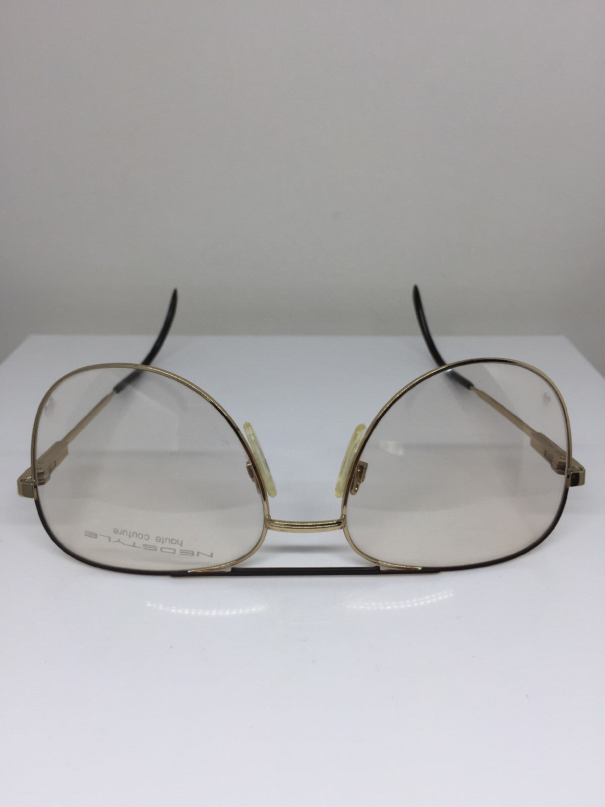 Vintage Neostyle OFFICE 8/929 Gold Sunglasses - Super Vision Optical