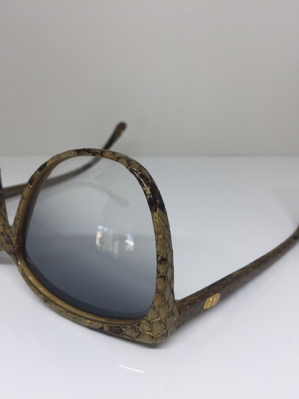 Vintage Charles Jourdan CHARLES JOURDAN 8506 Gold Sunglasses - Super Vision Optical