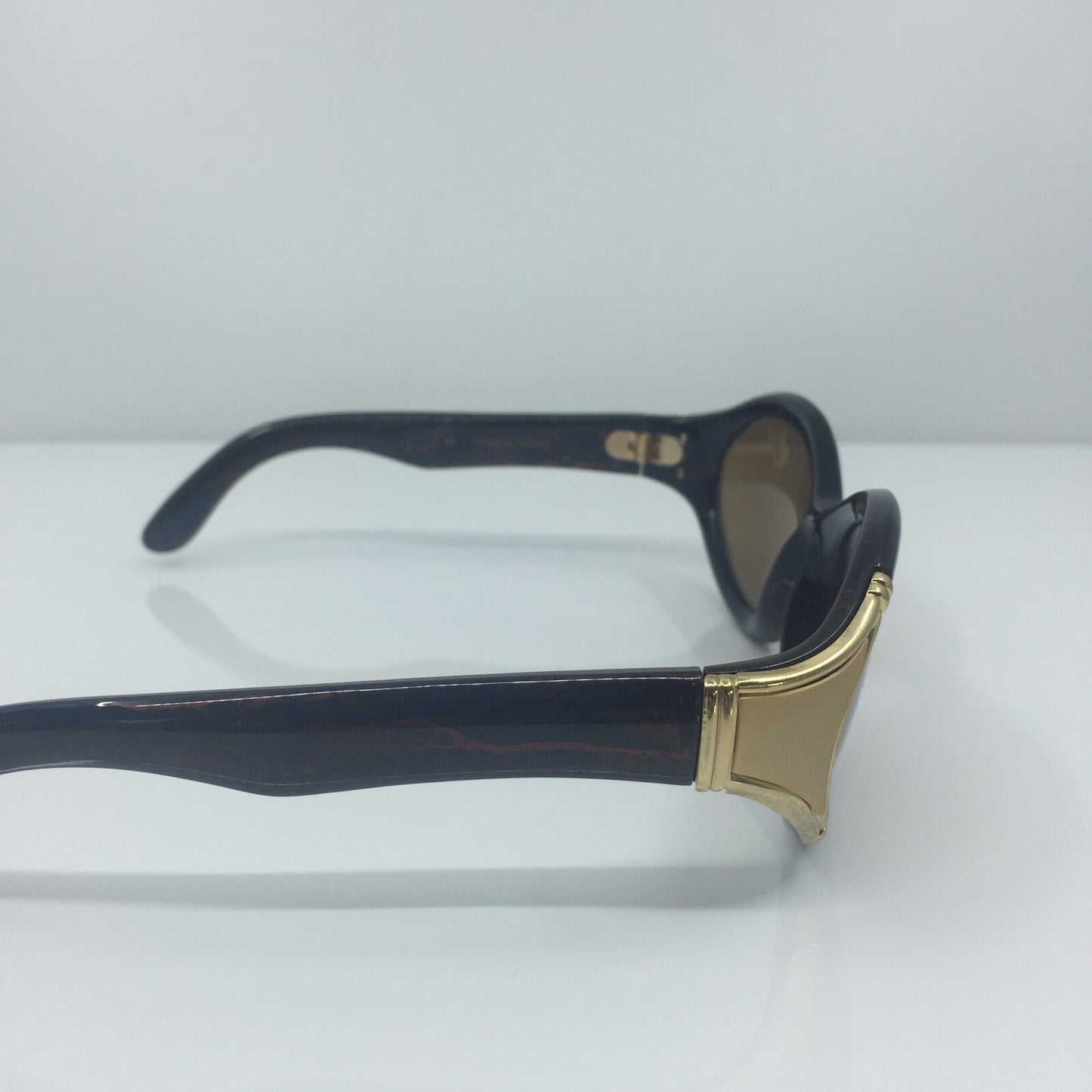 Vintage Rochas Paris ROCHAS PARIS 9032 Gold Sunglasses - Super Vision Optical