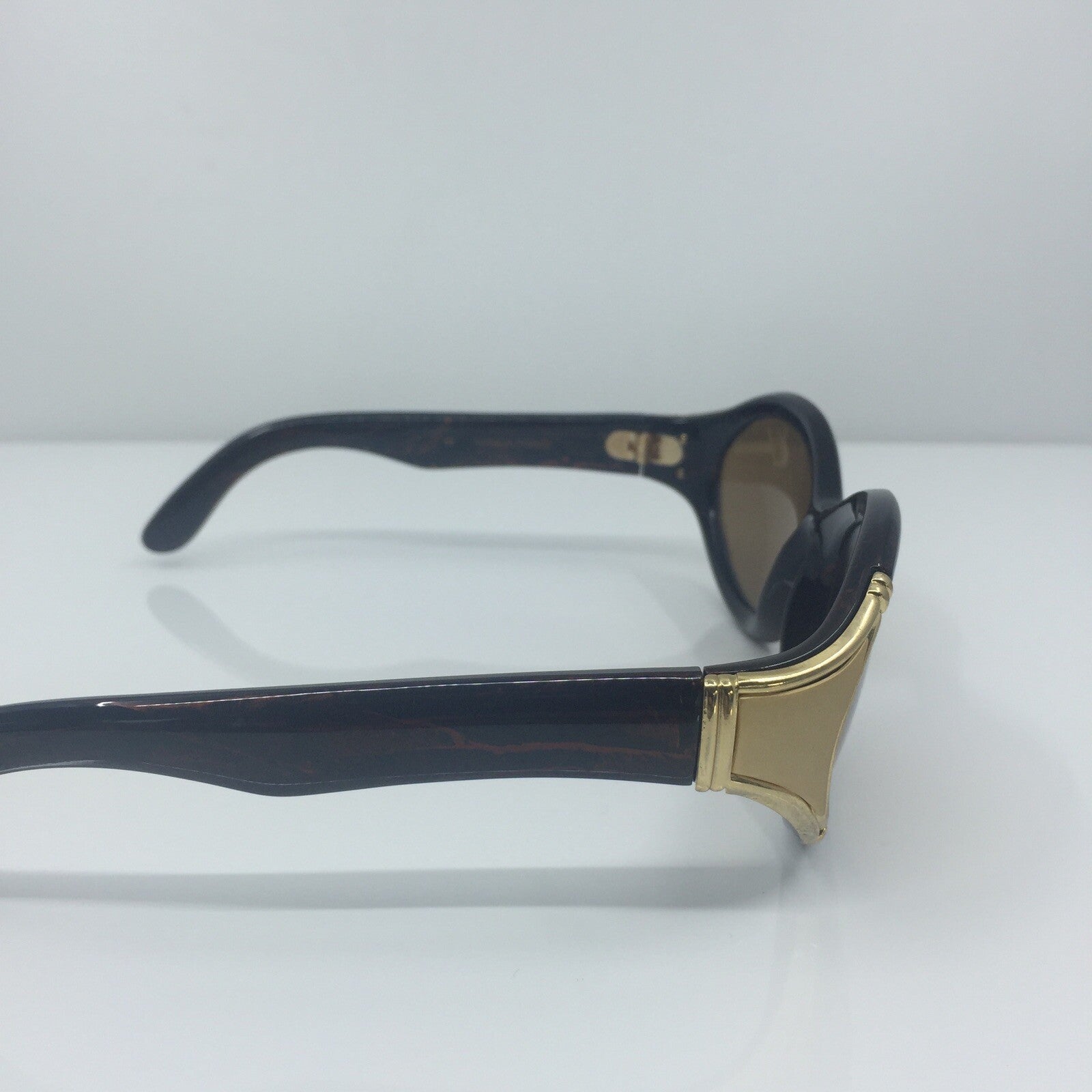 Vintage Rochas Paris ROCHAS PARIS 9032 Gold Sunglasses - Super Vision Optical