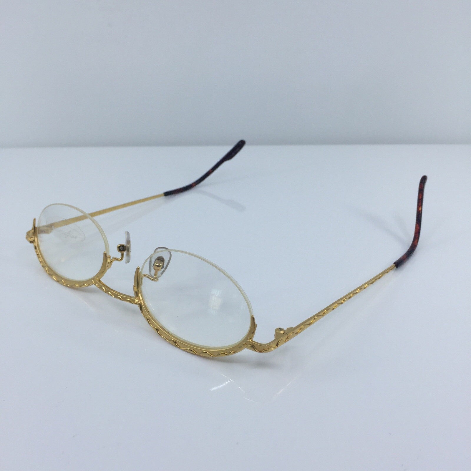 Vintage Koure KR 8115 Gold Eyeglasses - Super Vision Optical